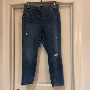 Judy Blue Medium Wash Boyfriend Jeans with Distressing